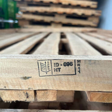 What Canadian Companies Need to Know About ISPM 15 and Wooden Pallets